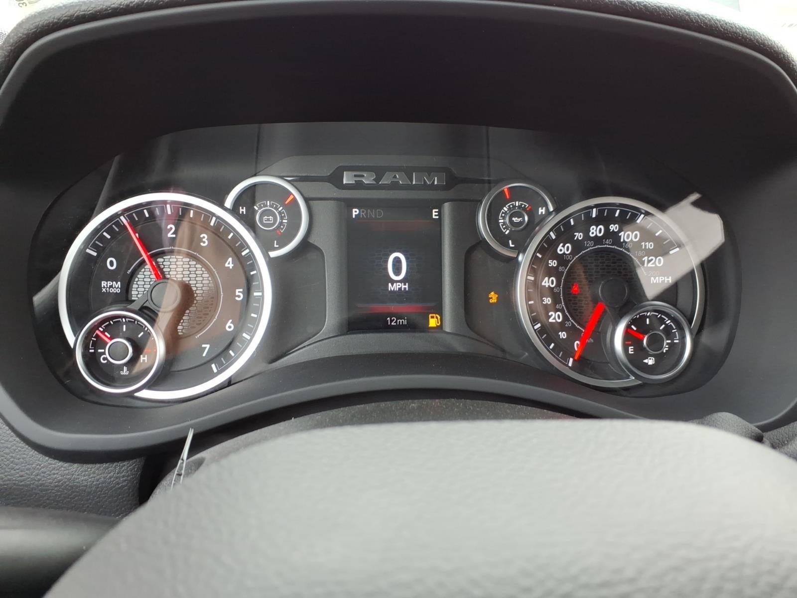 2026 RAM Ram 3500 RAM 3500 TRADESMAN CREW CAB 4X4 8' BOX