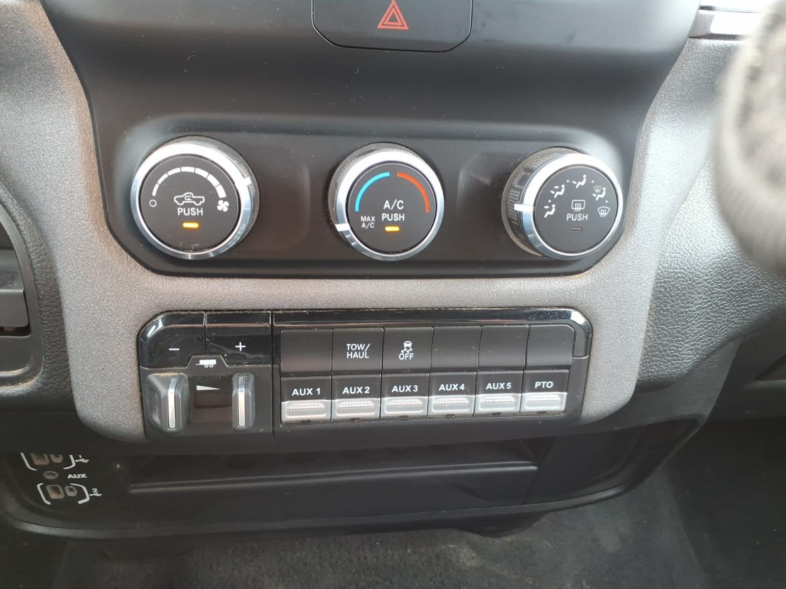 2024 RAM 5500 Chassis Tradesman/SLT/Laramie/Limited