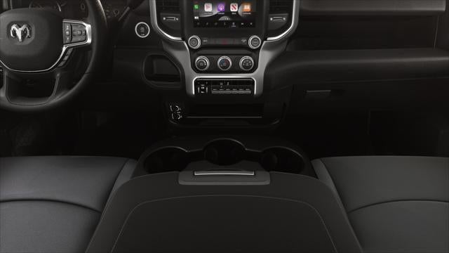 2026 RAM Ram 3500 Chassis Cab RAM 3500 TRADESMAN CHASSIS REGULAR CAB 4X2 84' CA