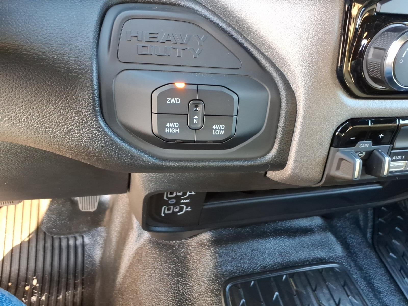 2026 RAM Ram 3500 Chassis Cab RAM 3500 TRADESMAN CREW CAB CHASSIS 4X4 60' CA