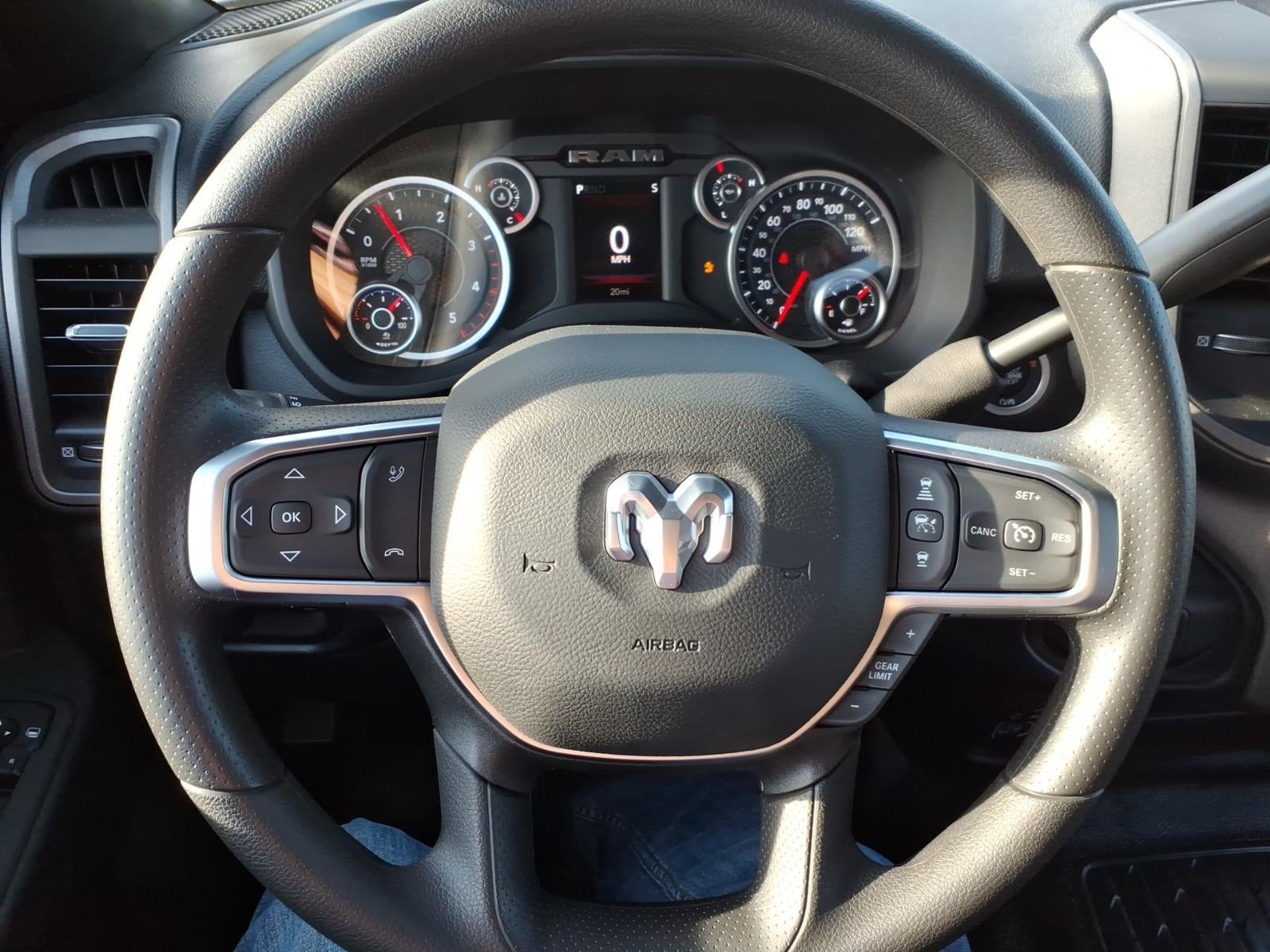 2026 RAM Ram 3500 Chassis Cab RAM 3500 TRADESMAN CREW CAB CHASSIS 4X4 60' CA