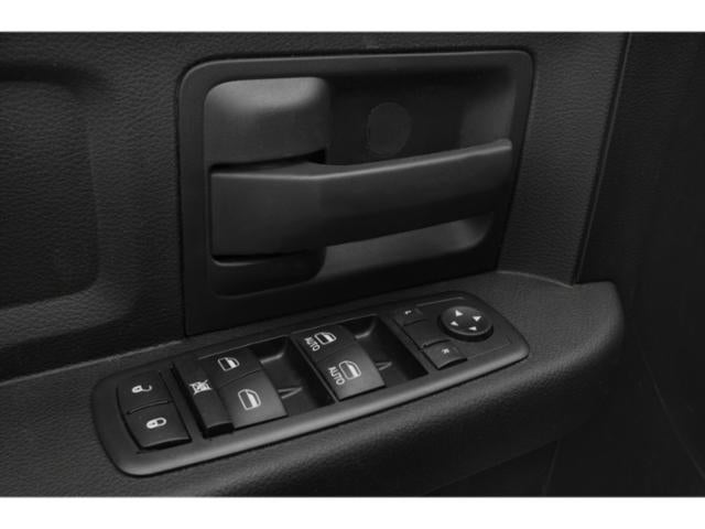 2018 RAM 3500 Chassis Tradesman/SLT/Laramie