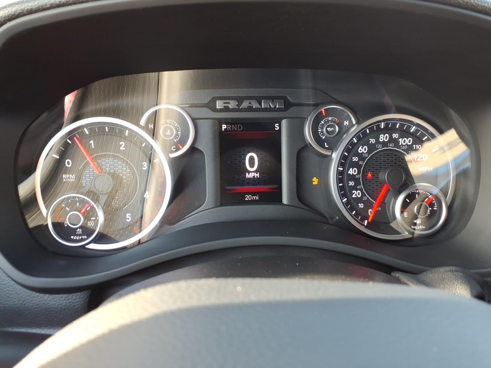 2026 RAM Ram 3500 Chassis Cab RAM 3500 TRADESMAN CREW CAB CHASSIS 4X4 60' CA