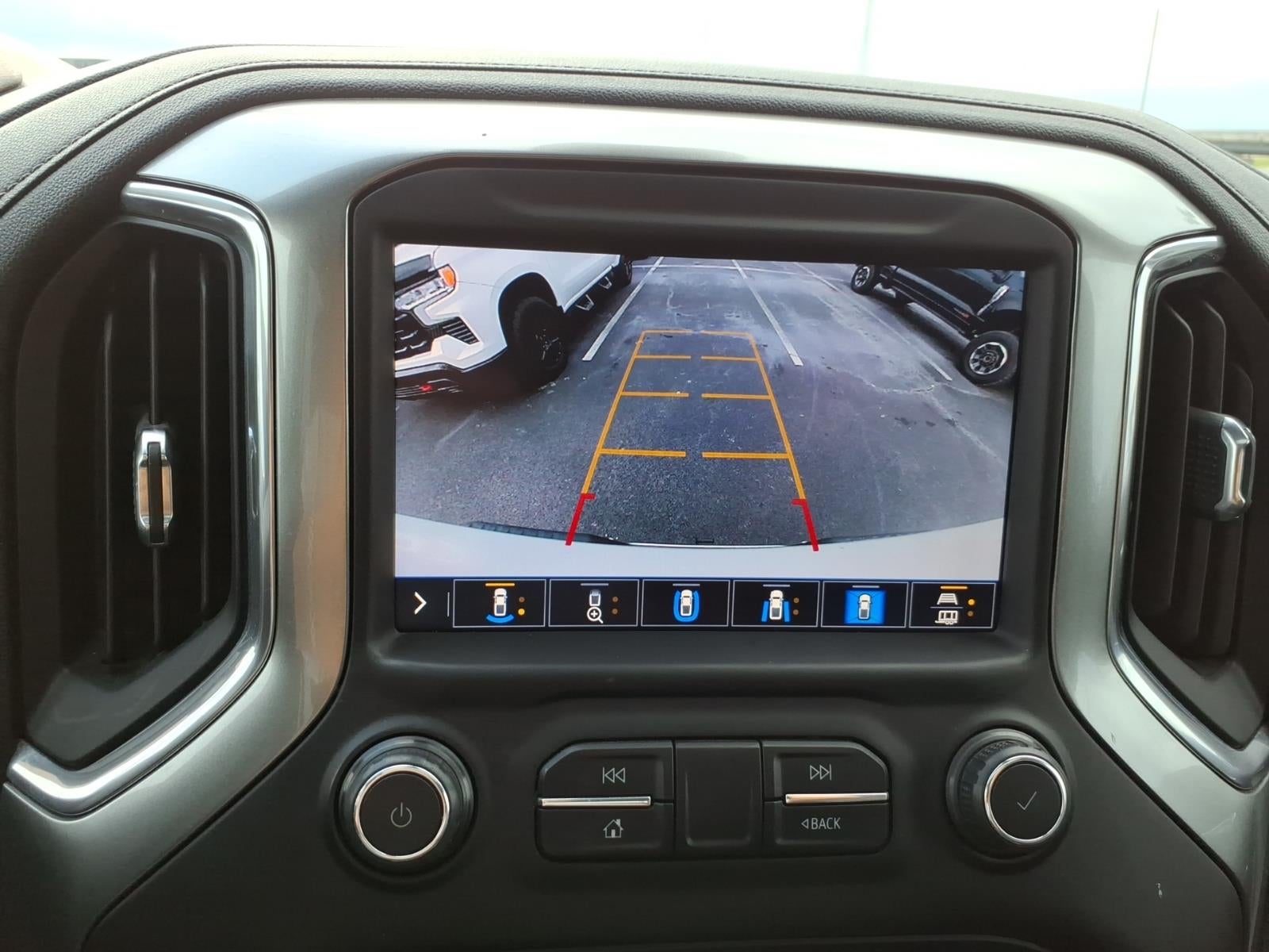 2020 Chevrolet Silverado 1500 4WD Crew Cab Short Bed LTZ