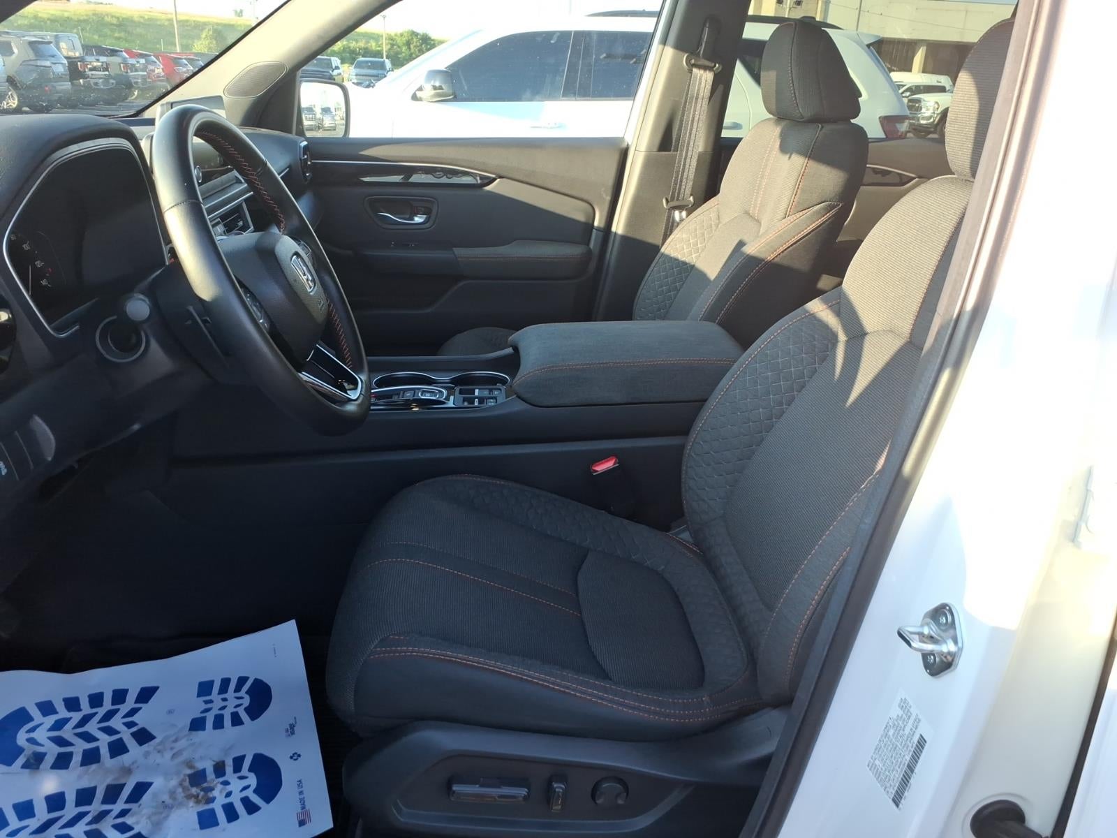 2025 Honda Pilot Sport