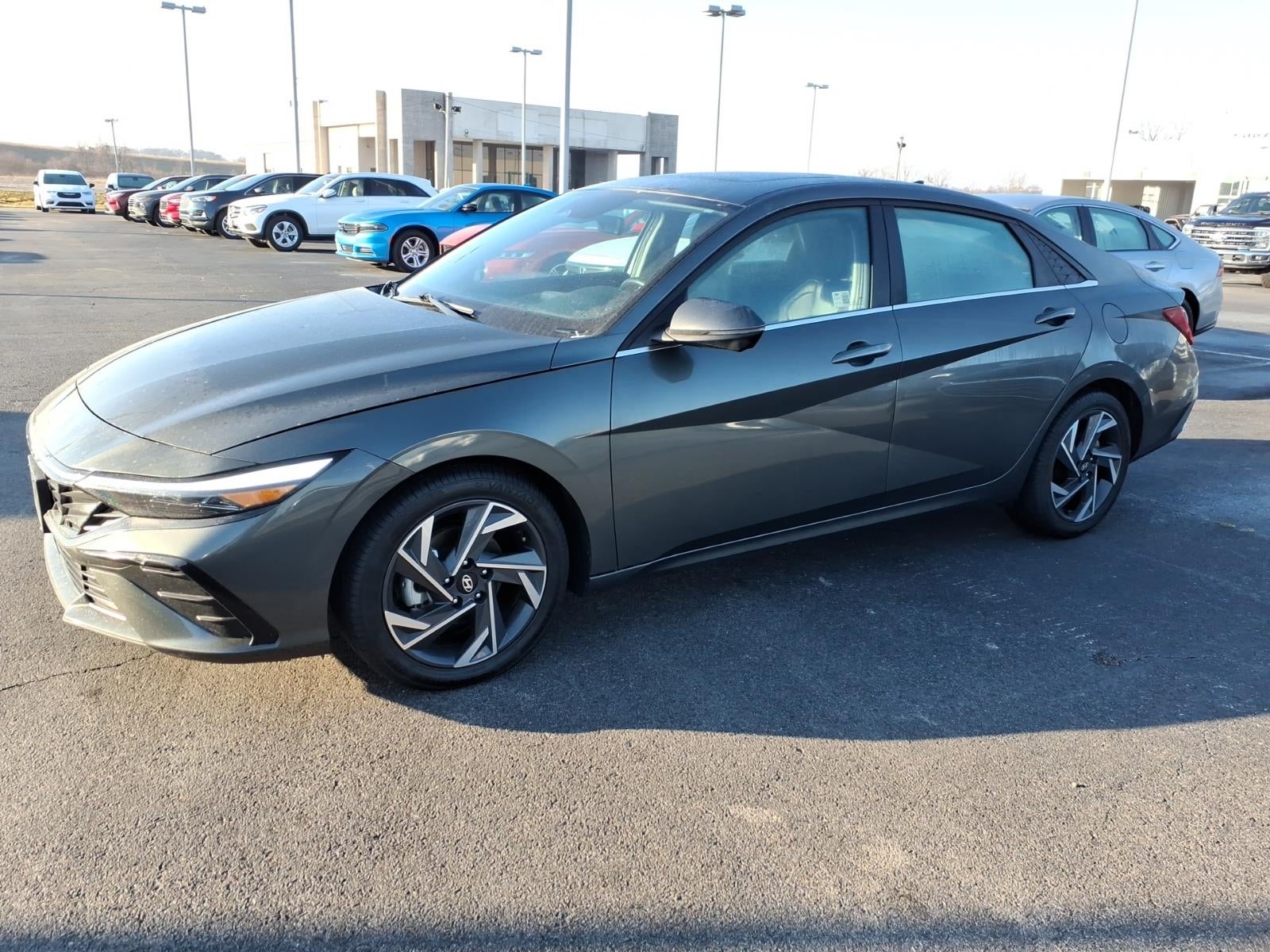 2024 Hyundai Elantra Limited